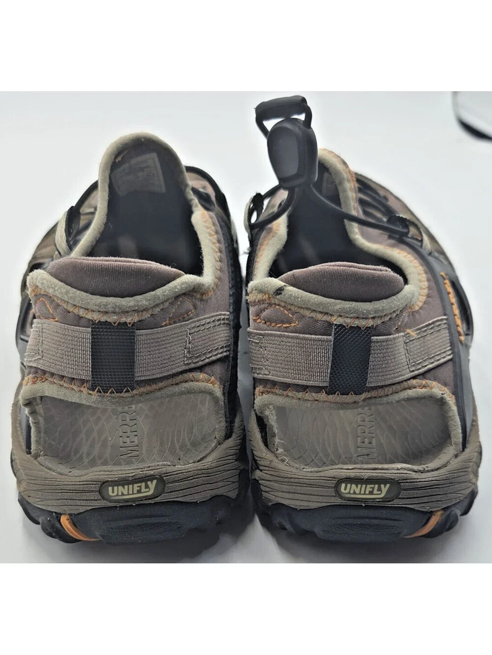 Merrell All Out Blaze Sieve Mens 10.5 Hiking Water Sandals Vibram Brown